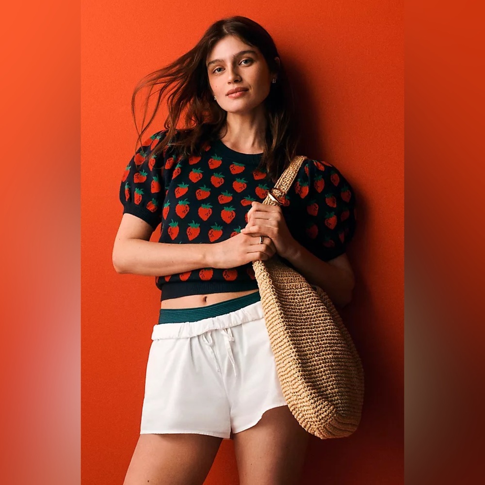 Anthropologie THE MAXINE PUFF-SLEEVE SWEATER TEE Black Pattern Strawberry XXS